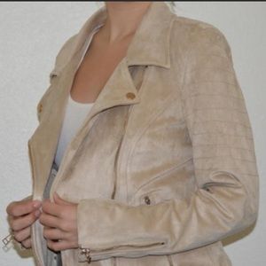 NWT Francesca’s Beige Faux Suede Moto Jacket